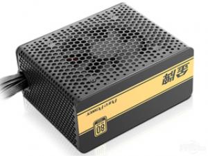 先马金牌700W